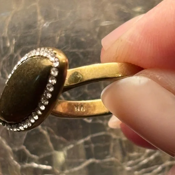 K&R Collection by Silpada NAVETTE Gold Marquise Statement Ring with Crystal Halo - Picture 6 of 9